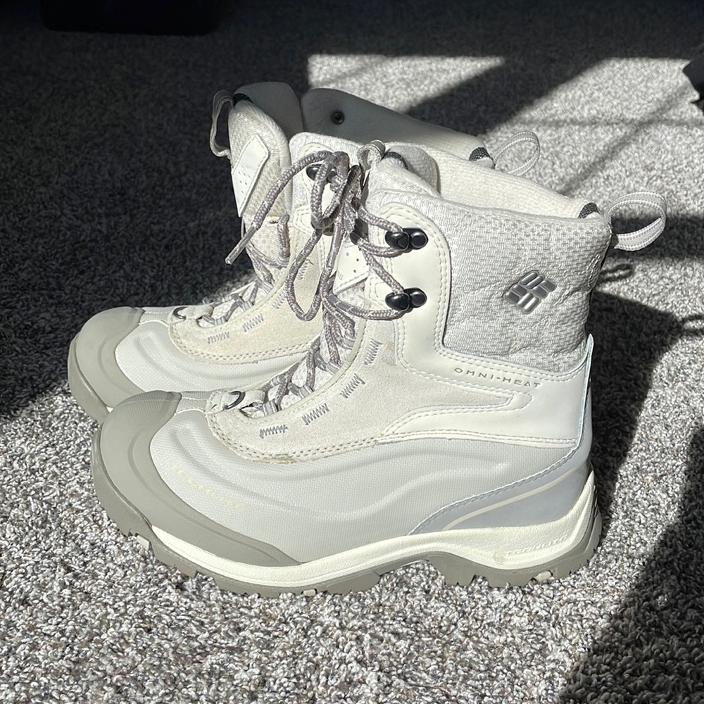 Columbia snow boots